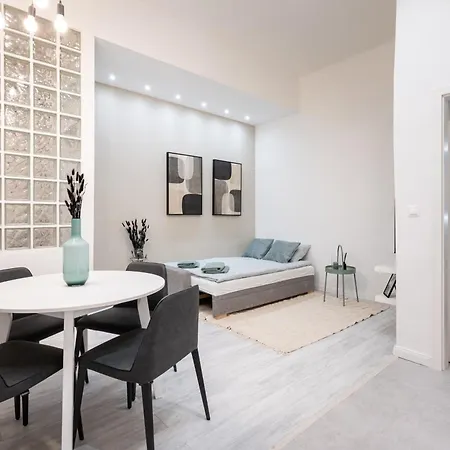 Kl31 - Best Location - Elegant Historic Residence By Bqa * Budapest