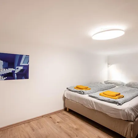 Apartment Cosy In Party District W41 Blue