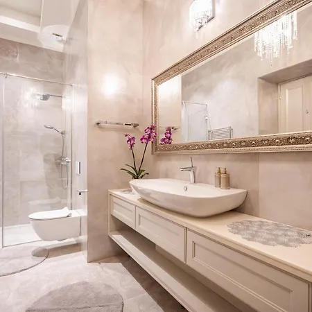 Apartment Basilica View Prime With Free Parking *