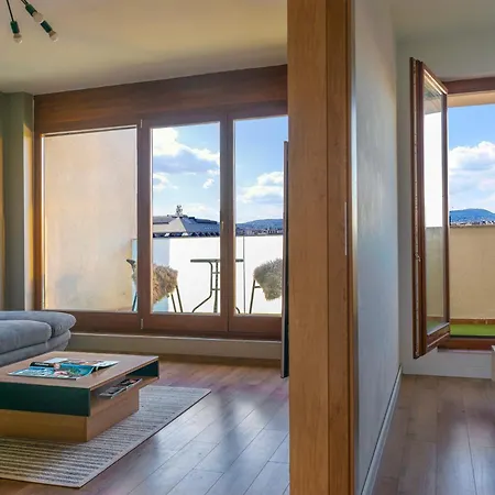 Lehel Apartment