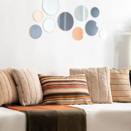 The Onyx Apartment