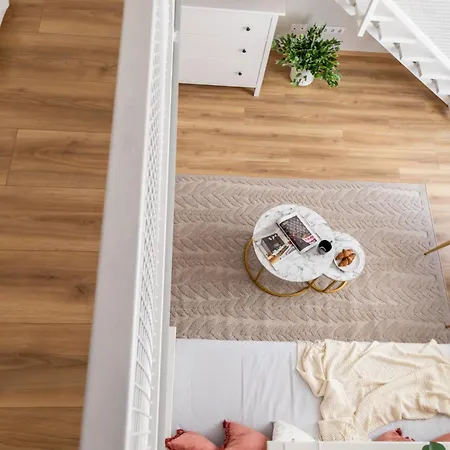 Fusion In Downtown Apartment Budapest