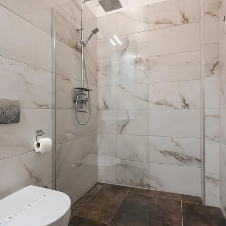 Infinite Impressions Apartment Budapest