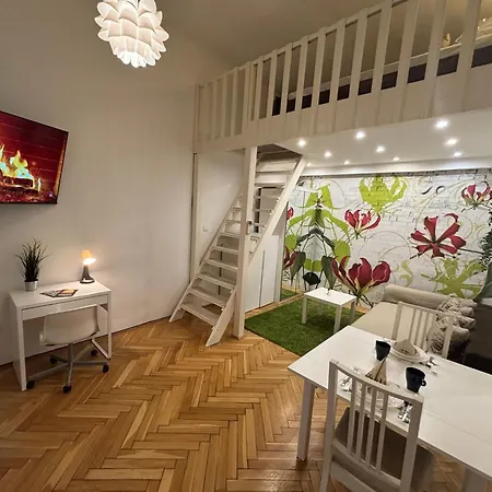 Downtown Majestic Apartament *