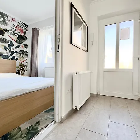 Apartment Blaha Haven Center Modern Budapest