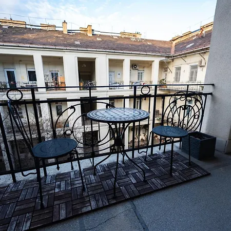 Buda's Hidden Heaven 2 Apartamento Budapest