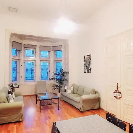 Apartment Deluxe And Cozy In The Center
