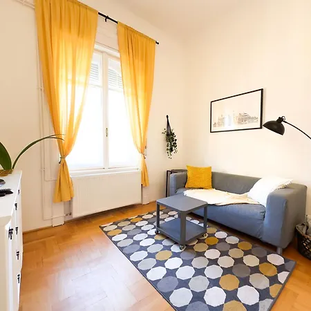 Apartment Kiraly Levente - Center Location Ac *