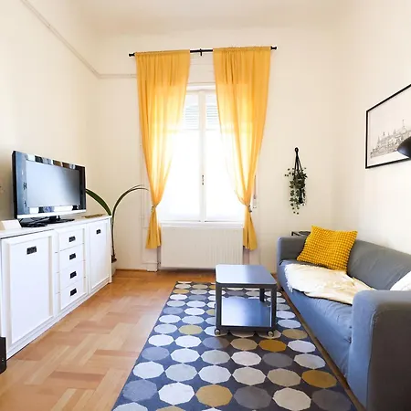 Apartment Kiraly Levente - Center Location Ac Budapest