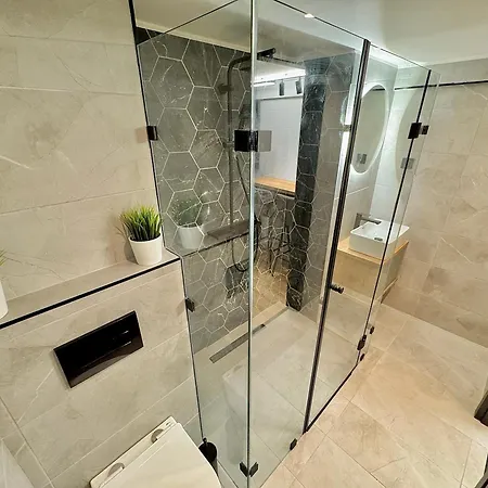 Boutique Apartment *