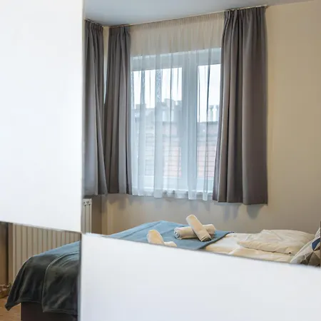 Apartment Corvin-luxe, 3 Bedroom In Center *