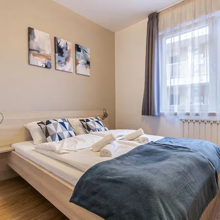 Corvin-luxe, 3 Bedroom In Center Budapest