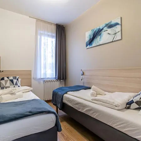 Apartment Corvin-luxe, 3 Bedroom In Center