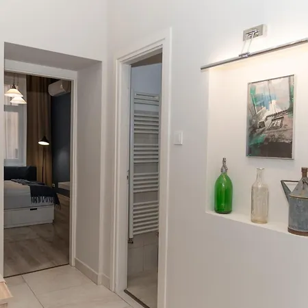Bliss Apartment *