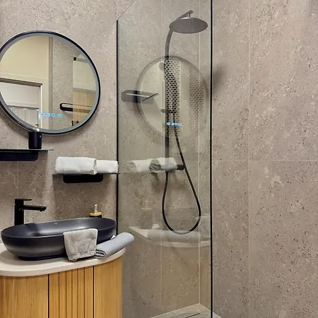 Apartment Standard By Hi5- Kiraly Beautiful *