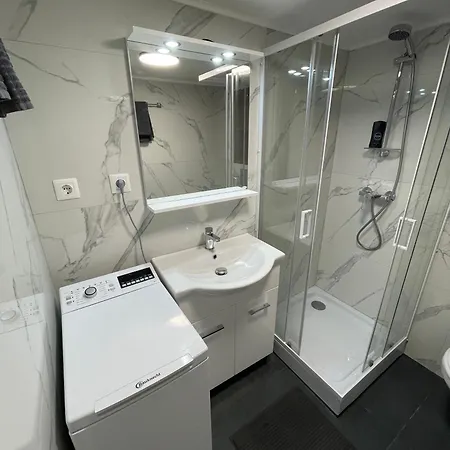 Apartment Kalvinter *