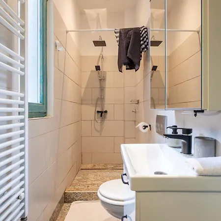 Apartment The Luxe Hideaway W40 Budapest