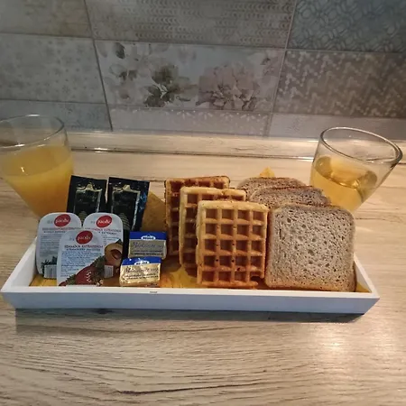 Akacfa Apartman *