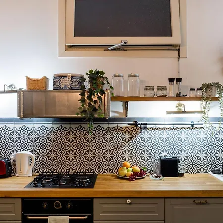 Apartment Hidden Gem By Dohany Synagogue & Fashion Street *