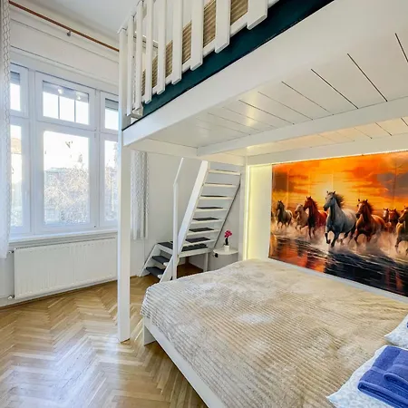 W25 Spacious 3br Free Parking Apartment Budapest