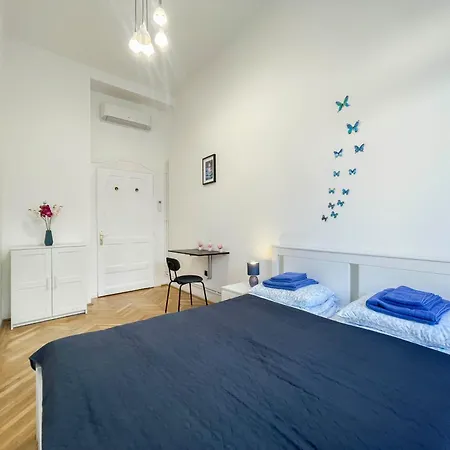 W25 Spacious 3br Free Parking Apartment