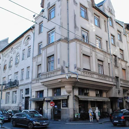 Apartment W25 Spacious 3br Free Parking Budapest