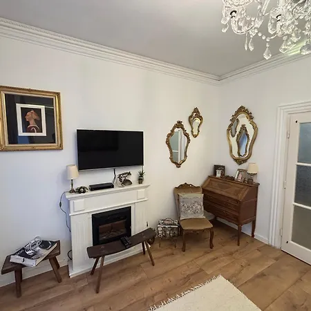 Apartment Exclusive Antique Next To The Fashion Street *