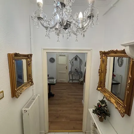 Apartment Exclusive Antique Next To The Fashion Street Budapest