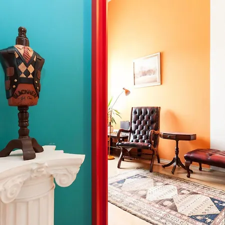 Vibrant 3 Bedroom In The Pulsing Heart Of *