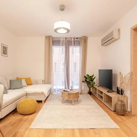 Leda Private Apartament