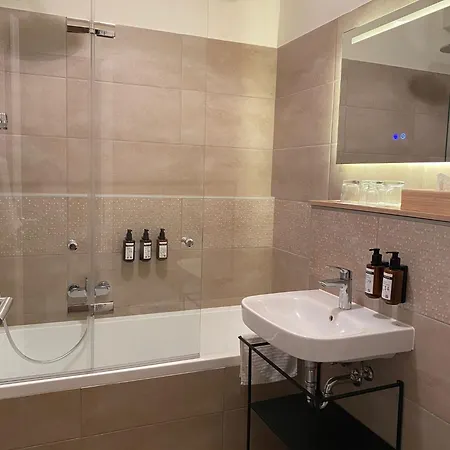 Luxury * Budapest
