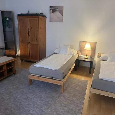 H1 Budapest