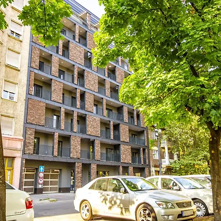 Luxury * Budapest