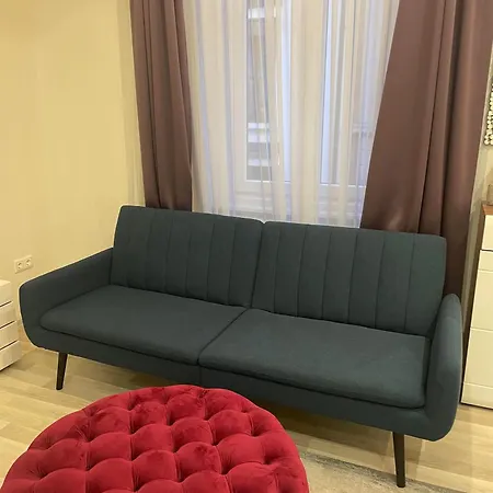Designer Downtown Gem דירה בודפשט