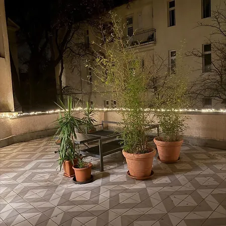 Apartment Superb With Ac 40 Sqm Terrace In The Greens Of Buda Centre Budapest