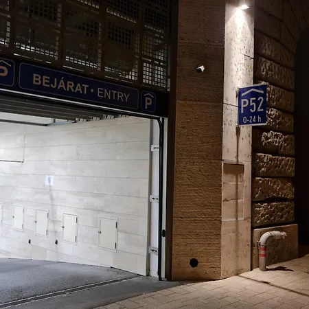 Apartment Liszt With Balcony And Garage Available -symphony 1