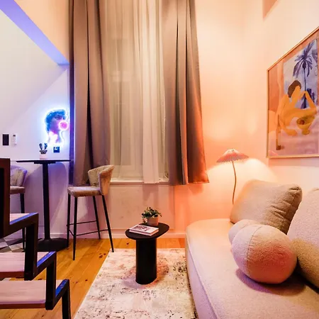 Spacious Wellness Retreat By Dohany Synagogue *