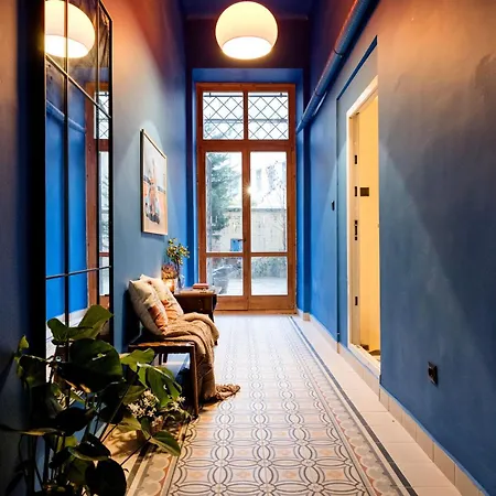 Apartment Spacious Wellness Retreat By Dohany Synagogue *