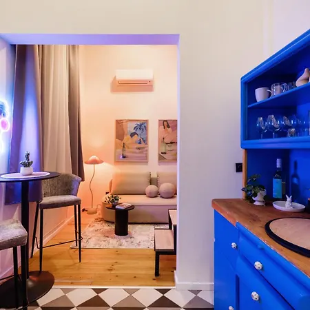 Spacious Wellness Retreat By Dohany Synagogue Apartment