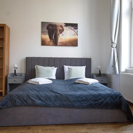 Elephant's Oasis Budapest