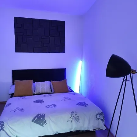 Dolce Gold Apartment *