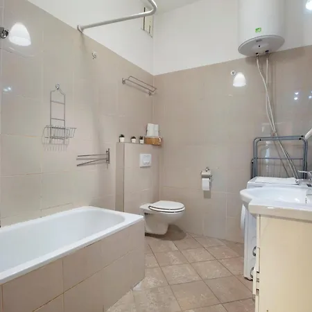 2 Bedroom Inside Gozsdu Passage * Budapest