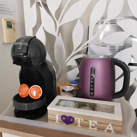 Colours Superior With Free Parking Apartment