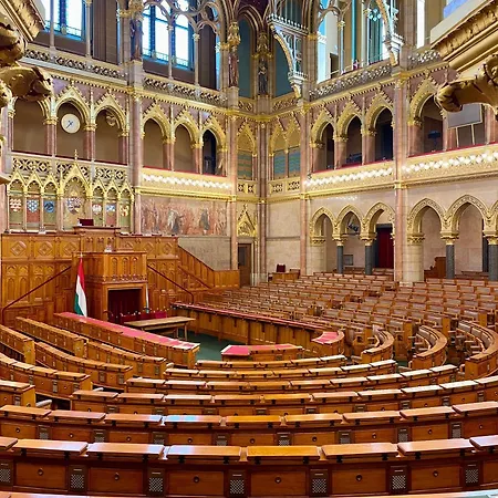 Parliament Apartment