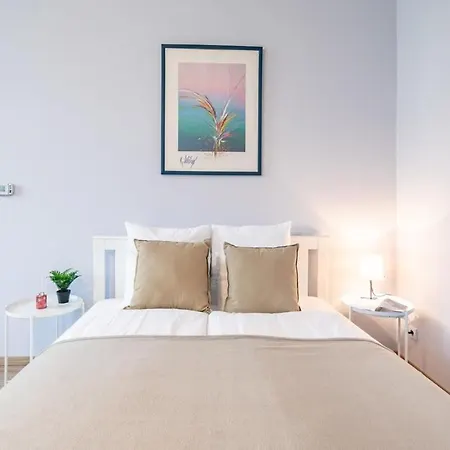 Apartment - New - Very Comfy *