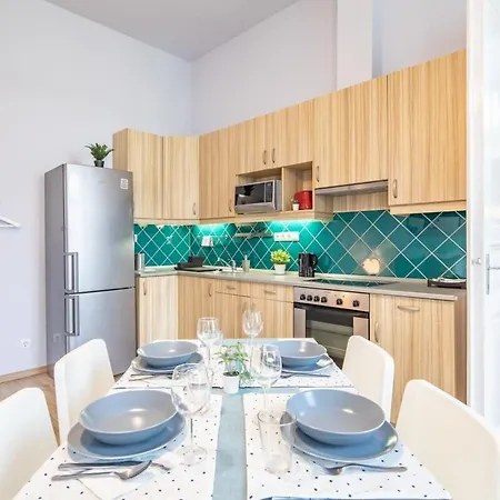 - New - Very Comfy Apartment Budapest
