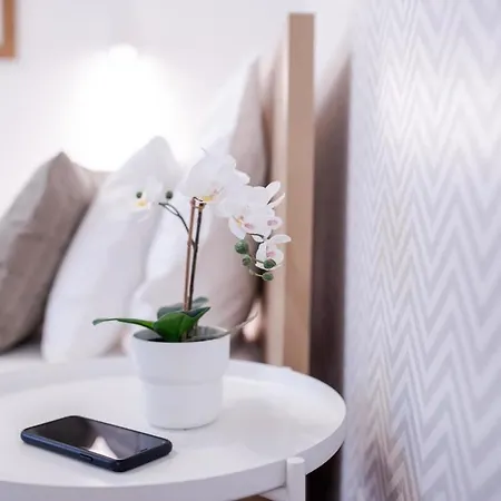 Apartment Lovely In The Heart Of *