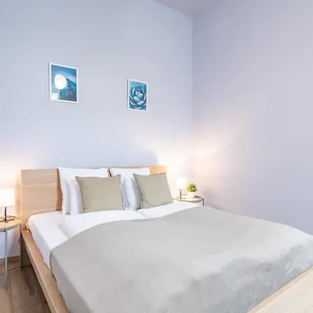 - New - Very Comfy Apartment Budapest