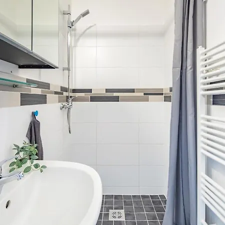 - New - Very Comfy * Budapest