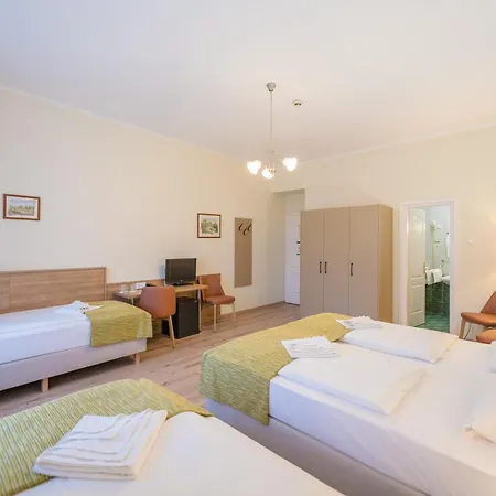 Baross City - Szálloda 3*